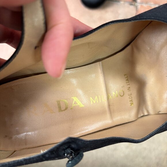 Size 9 Prada Satin Mary Jane Heels - Picture 4 of 4